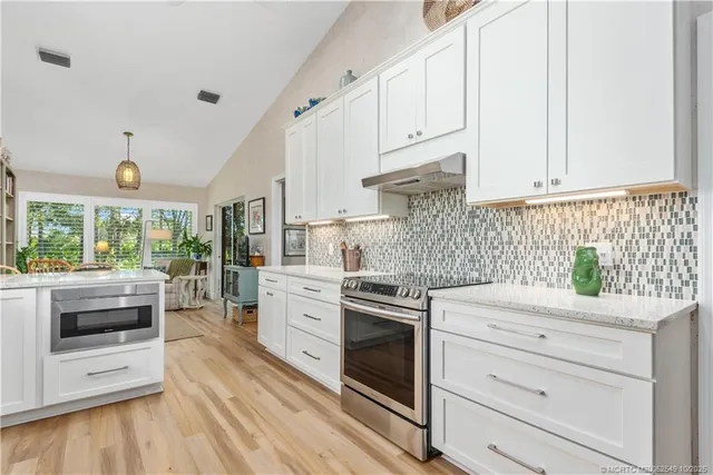 $498,500 | 1590 Northwest Sweetbay Circle, Palm City, FL 34990