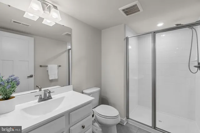 $825,000 | 5245 Red Maple Drive, Frederick, MD 21703