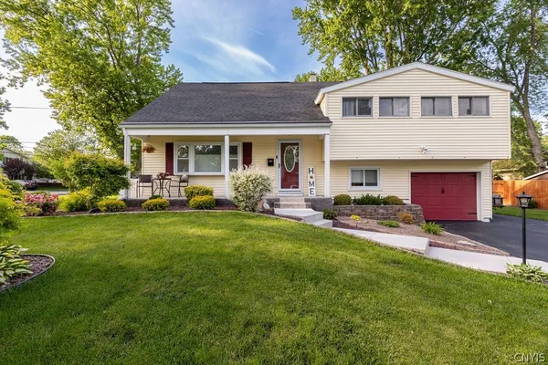 $324,900 | 4 Alder Lane, Clay, NY 13090