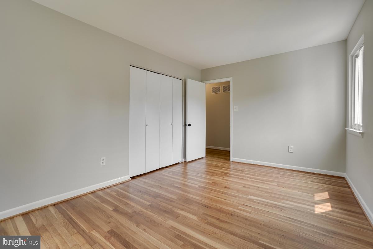 1530 Goldenrain Court Reston, VA 20190 - Photo 23 of 50 Bedroom