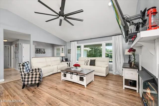 $799,000 | 113 Swan Road, Crossville, TN 38555