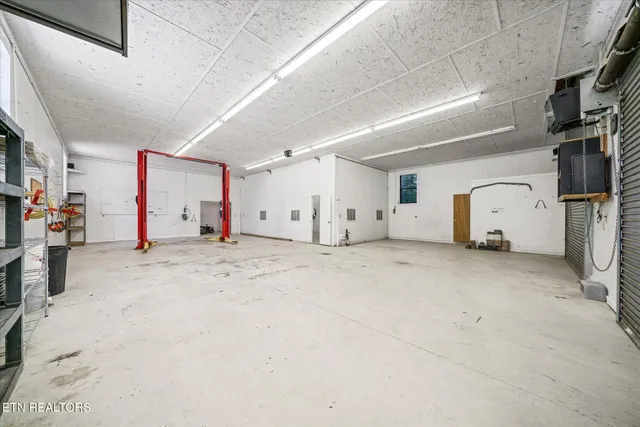 $799,000 | 113 Swan Road, Crossville, TN 38555