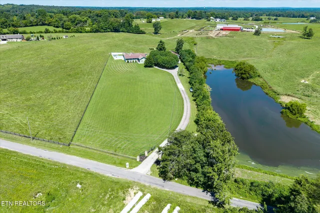 $799,000 | 113 Swan Road, Crossville, TN 38555