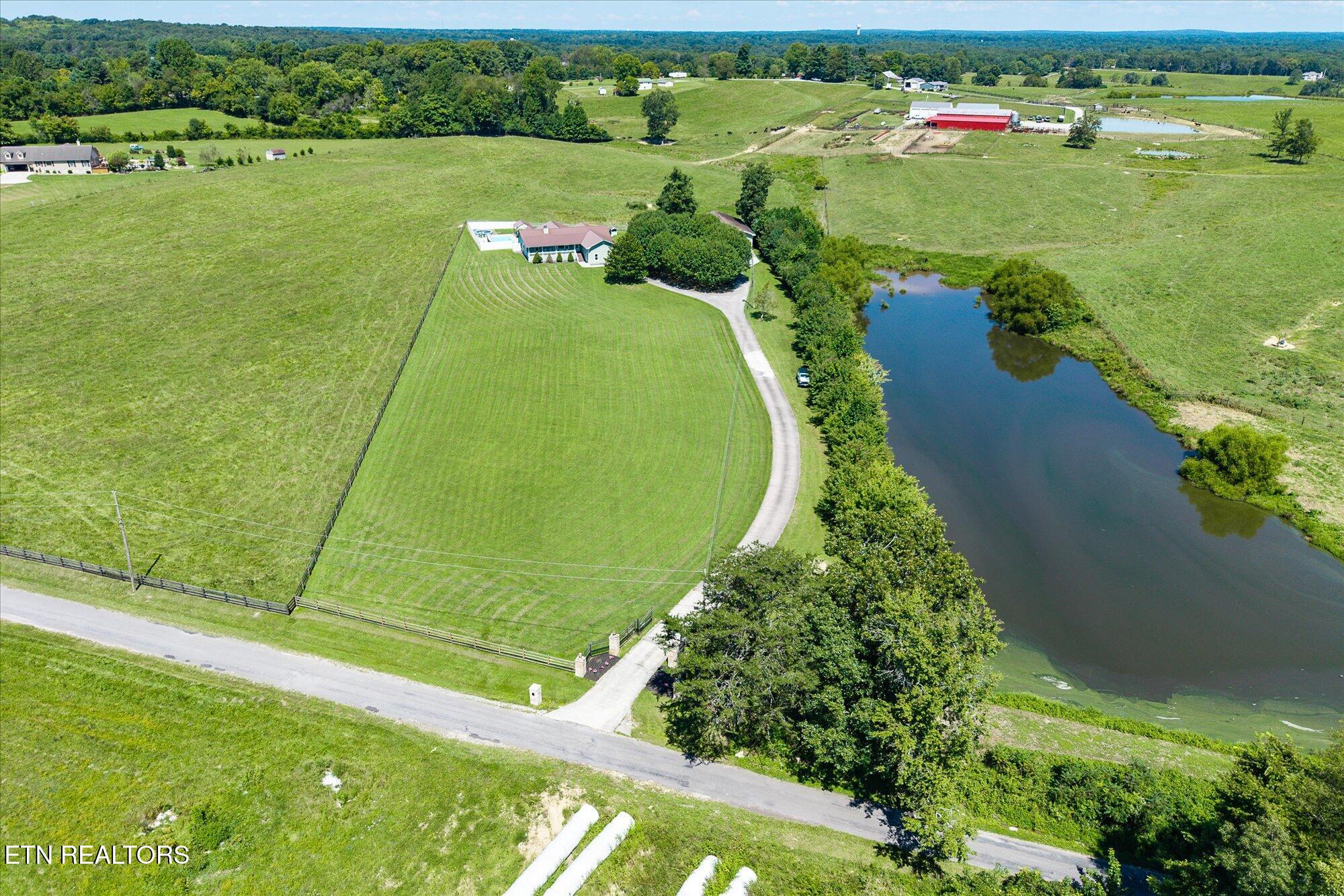 113 Swan Road Crossville, TN 38555 - Photo 8 of 59 60-113 Swan Rd_315_TNPC