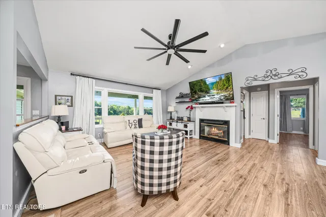 $799,000 | 113 Swan Road, Crossville, TN 38555