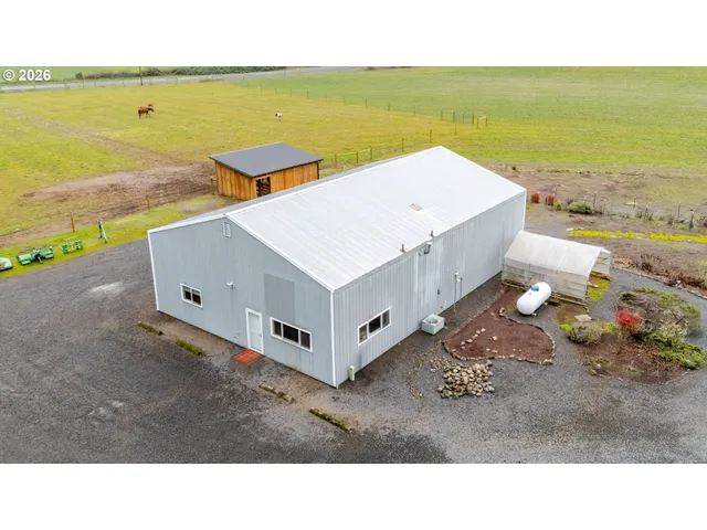 $1,025,000 | 40759 McDowell Creek Drive, Lebanon, OR 97355