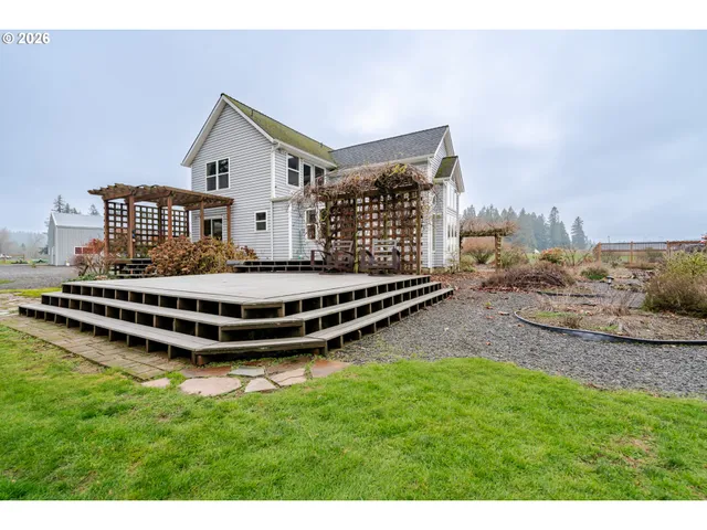 $1,025,000 | 40759 McDowell Creek Drive, Lebanon, OR 97355
