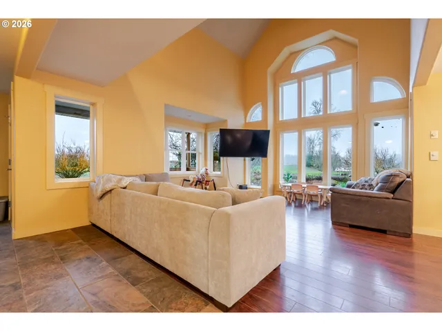 $1,025,000 | 40759 McDowell Creek Drive, Lebanon, OR 97355