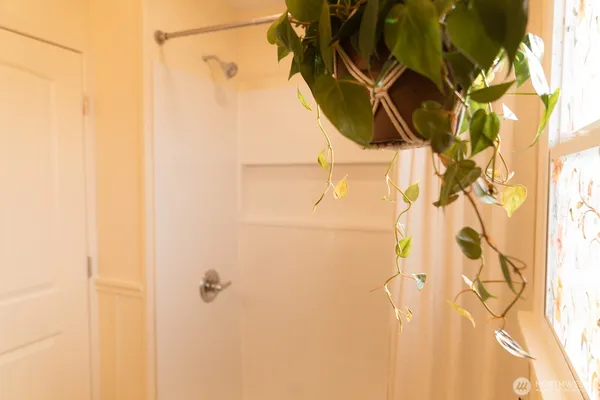 $265,000 | 325 South Almira Avenue, Connell, WA 99326