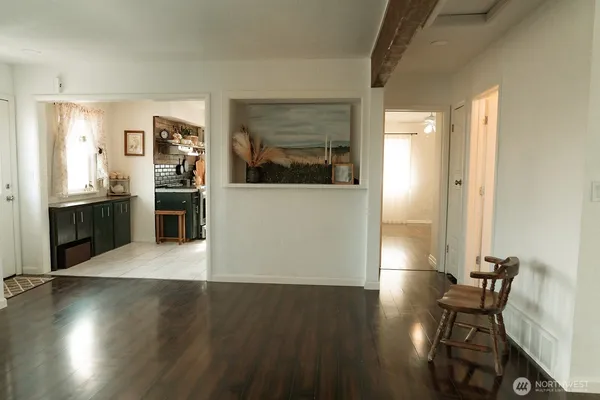 $265,000 | 325 South Almira Avenue, Connell, WA 99326