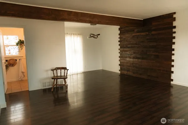 $265,000 | 325 South Almira Avenue, Connell, WA 99326