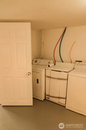 $265,000 | 325 South Almira Avenue, Connell, WA 99326