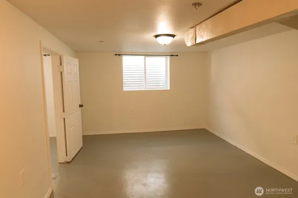 $265,000 | 325 South Almira Avenue, Connell, WA 99326