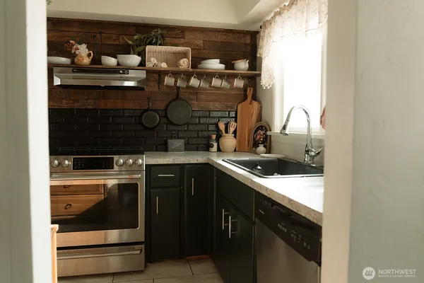 $265,000 | 325 South Almira Avenue, Connell, WA 99326