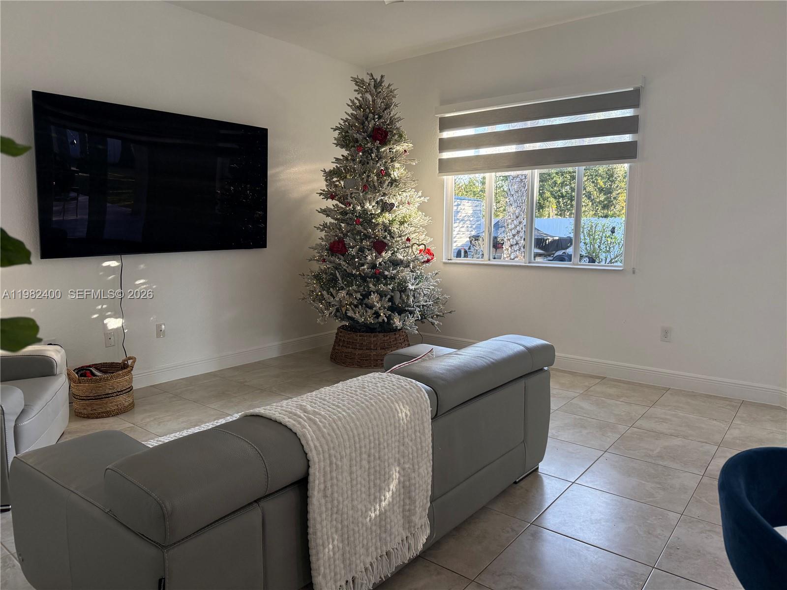 27669 Southwest 154th Avenue Homestead, FL 33032 - Photo 6 of 10