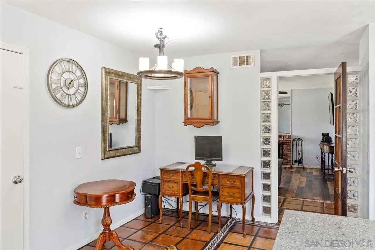 2337 Fallingleaf Road Oceanside, CA 92056 - Photo 12 of 38 Gallery Image 12