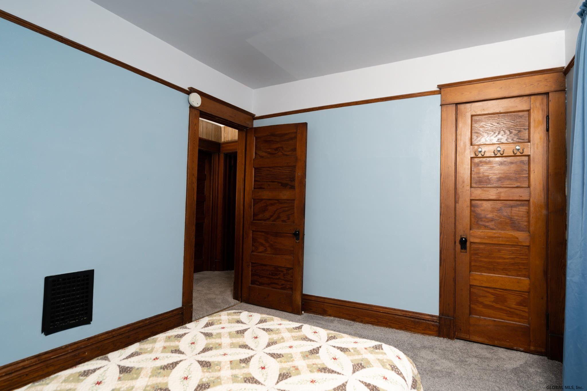 5 Sard Road Albany, NY 12209 - Photo 17 of 25 Photo 17
