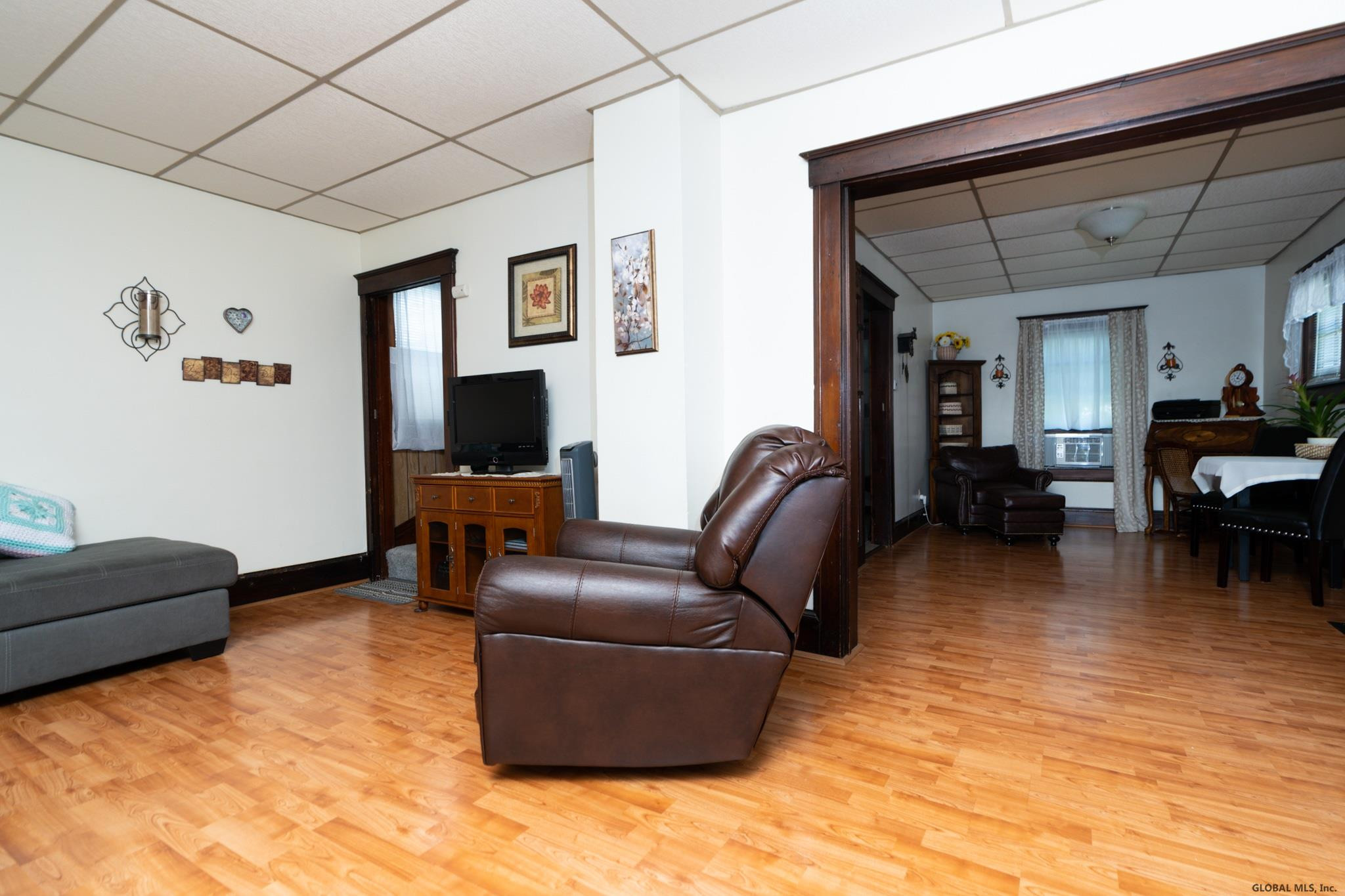 5 Sard Road Albany, NY 12209 - Photo 4 of 25 Photo 4