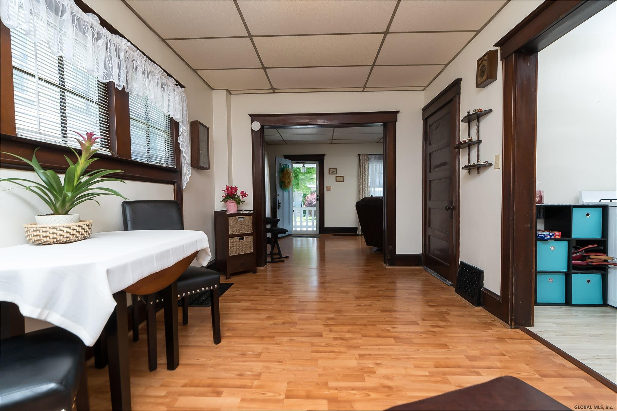 5 Sard Road Albany, NY 12209 - Photo 5 of 25 Photo 5
