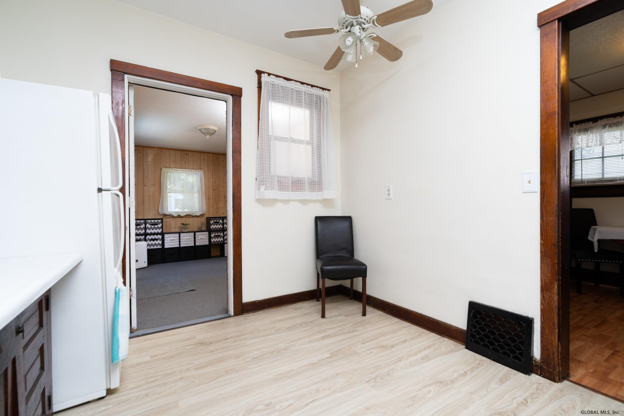 5 Sard Road Albany, NY 12209 - Photo 9 of 25 Photo 9