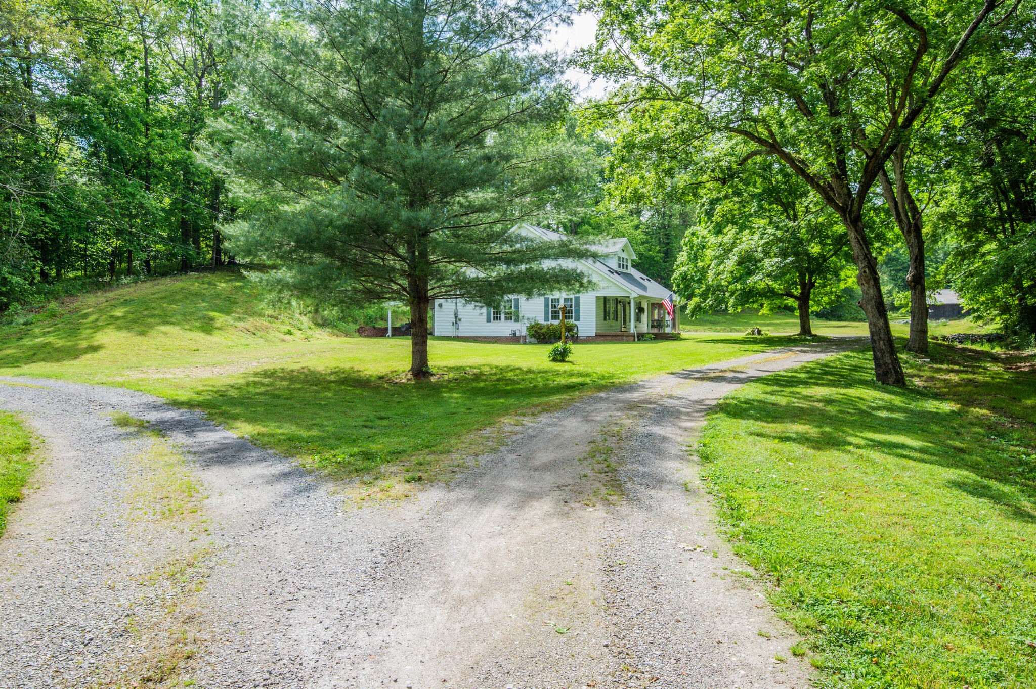 706 Dry Hollow Road Dickson, TN 37055 - Photo 5 of 50 Gallery Image 5