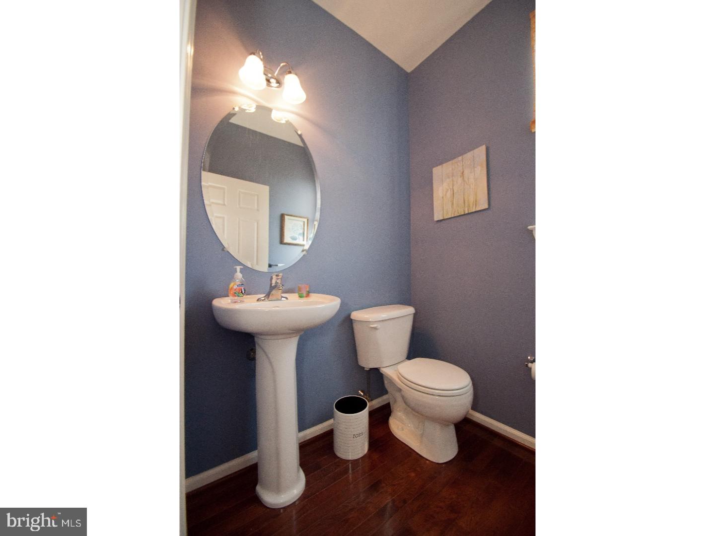 8 Phillips Circle Aston, PA 19014 - Photo 11 of 25
