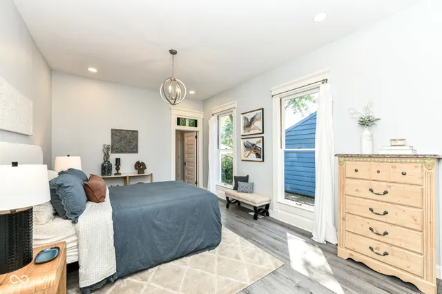 $525,000 | 1607 Woodlawn Avenue, Indianapolis, IN 46203