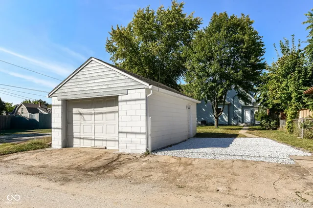 $525,000 | 1607 Woodlawn Avenue, Indianapolis, IN 46203