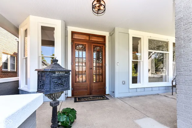 $525,000 | 1607 Woodlawn Avenue, Indianapolis, IN 46203