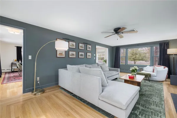 $935,000 | 9 Lamson Road, Barrington, RI 02806