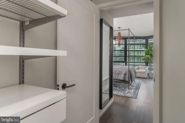 a en suite bathroom with a toilet