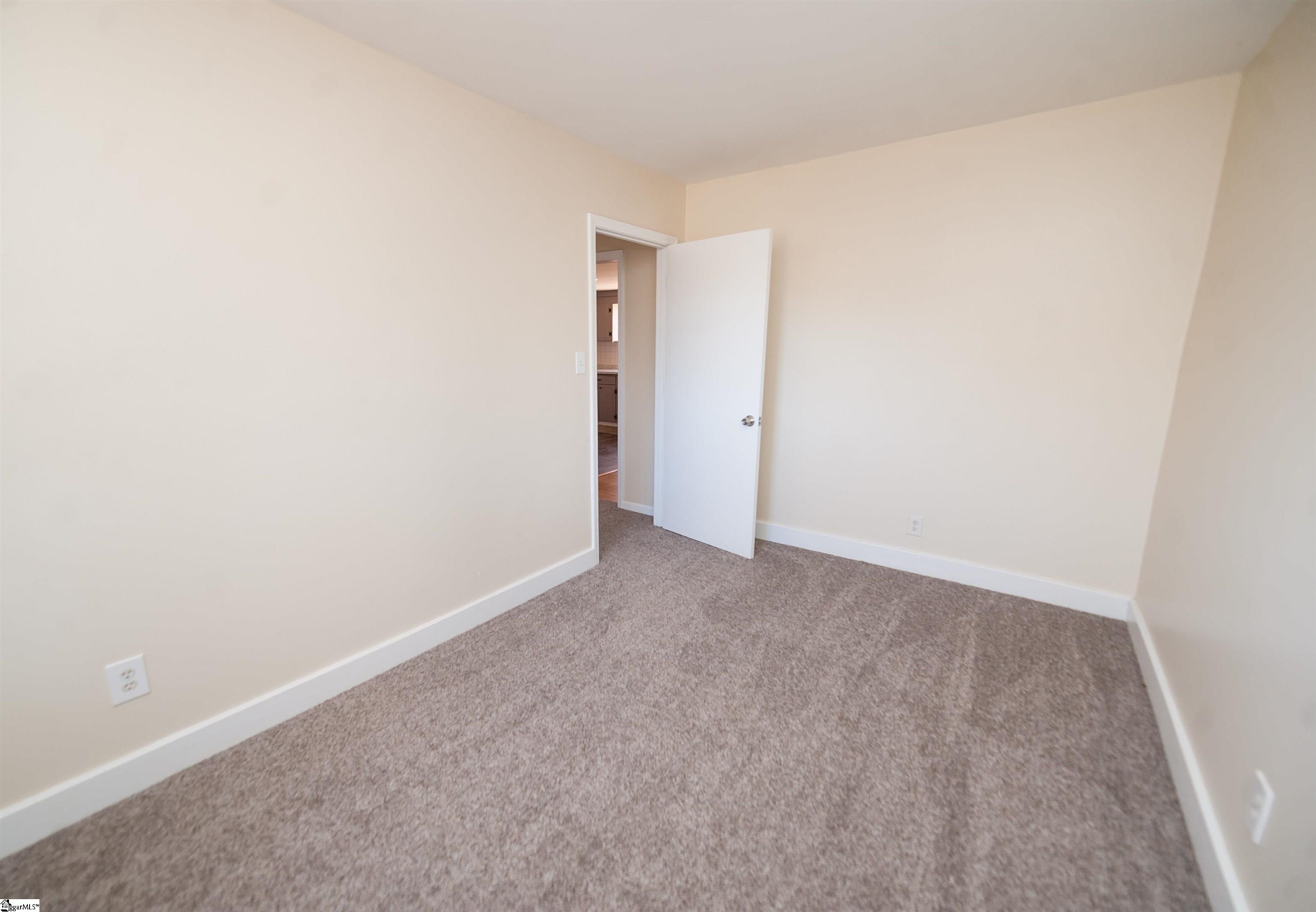 618 Pearson Town Road Moore, SC 29369 - Photo 12 of 29 Gallery Image 12