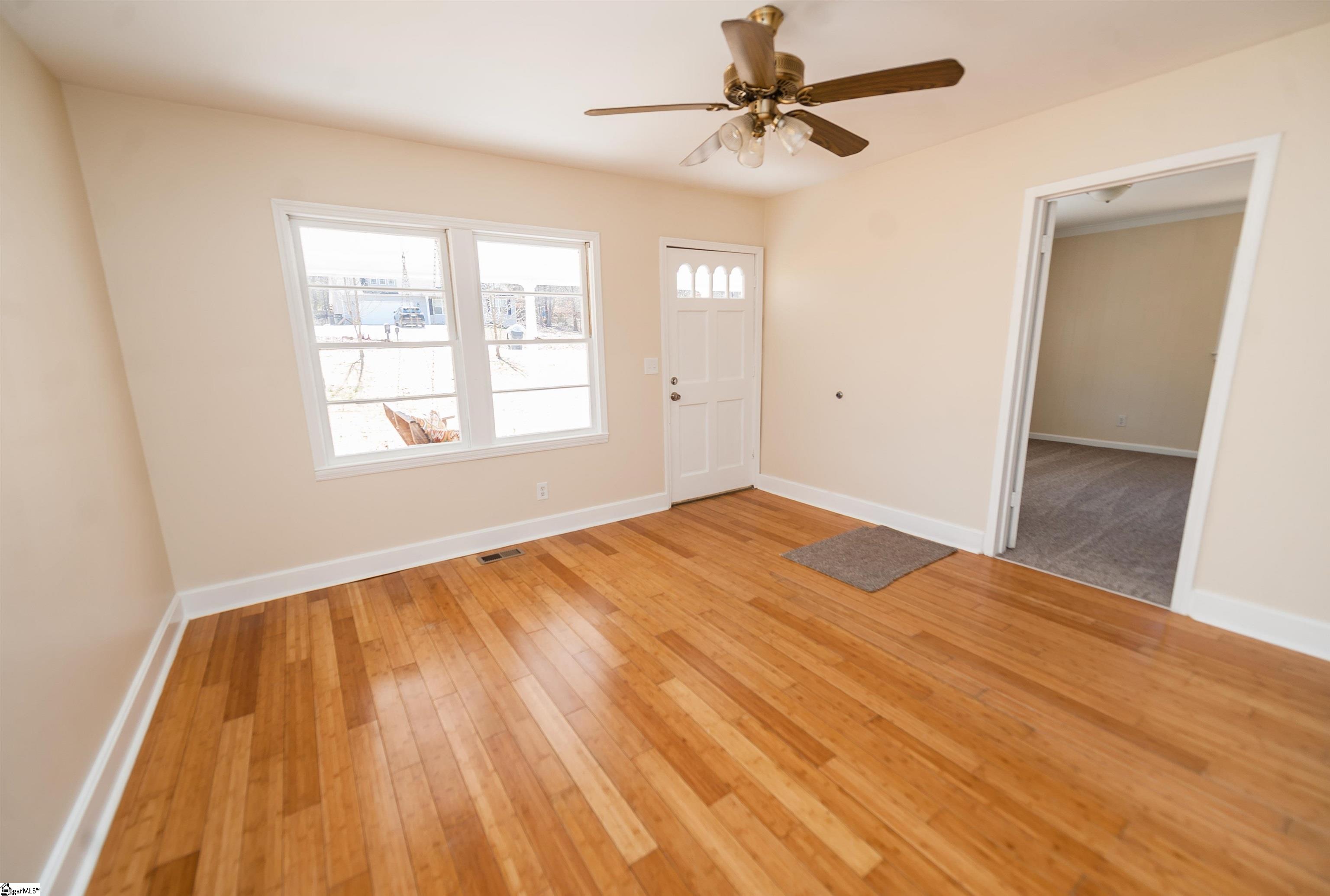 618 Pearson Town Road Moore, SC 29369 - Photo 7 of 29 Gallery Image 7