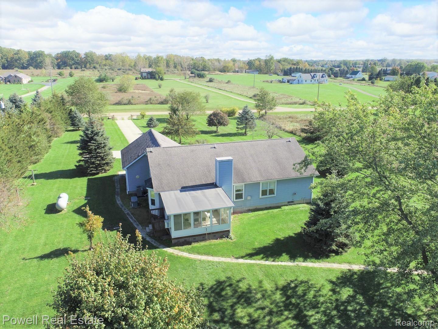 1699 Smith Road Lapeer, MI 48446 - Photo 9 of 54 back of house exterior2.jpg