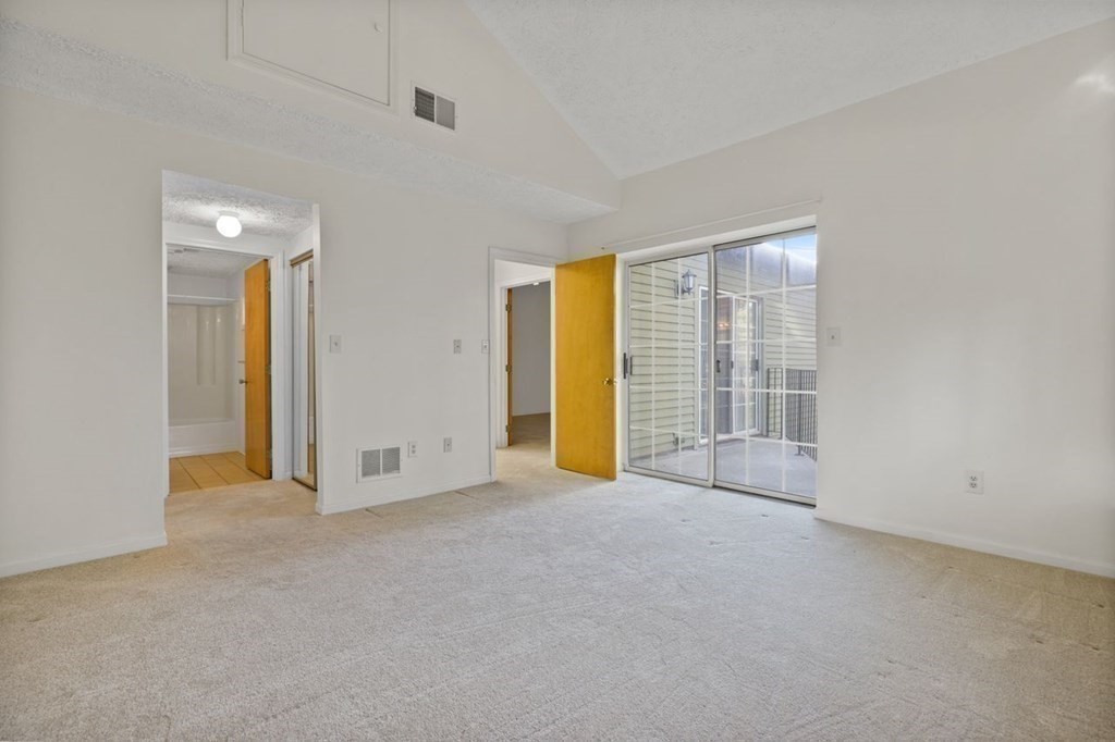 55 East Bluff Road, Unit 55 Ashland, MA 01721 - Photo 13 of 16 Gallery Image 13