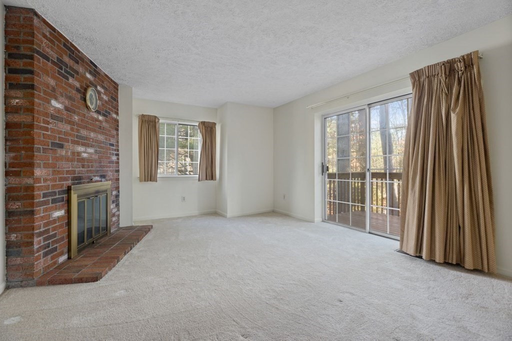 55 East Bluff Road, Unit 55 Ashland, MA 01721 - Photo 5 of 16 Gallery Image 5