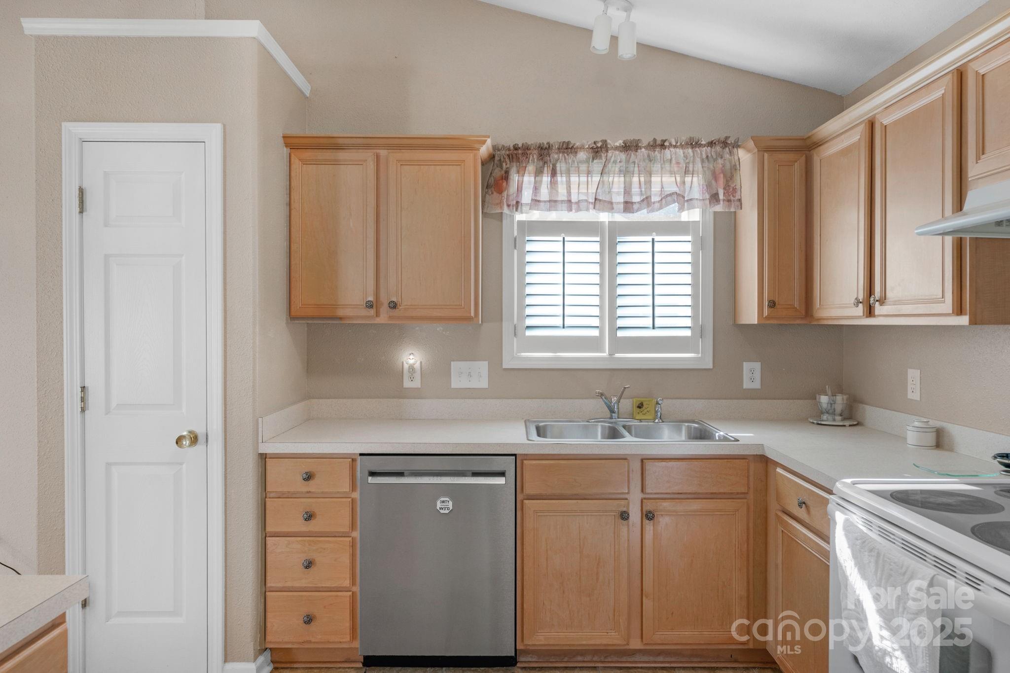 2003 Sunlight Path Drive Monroe, NC 28110 - Photo 25 of 37