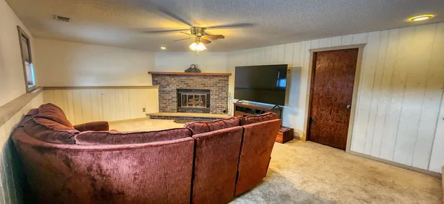 $335,000 | 4-208 Beachcomber Lane, Lake Carroll, IL 61046