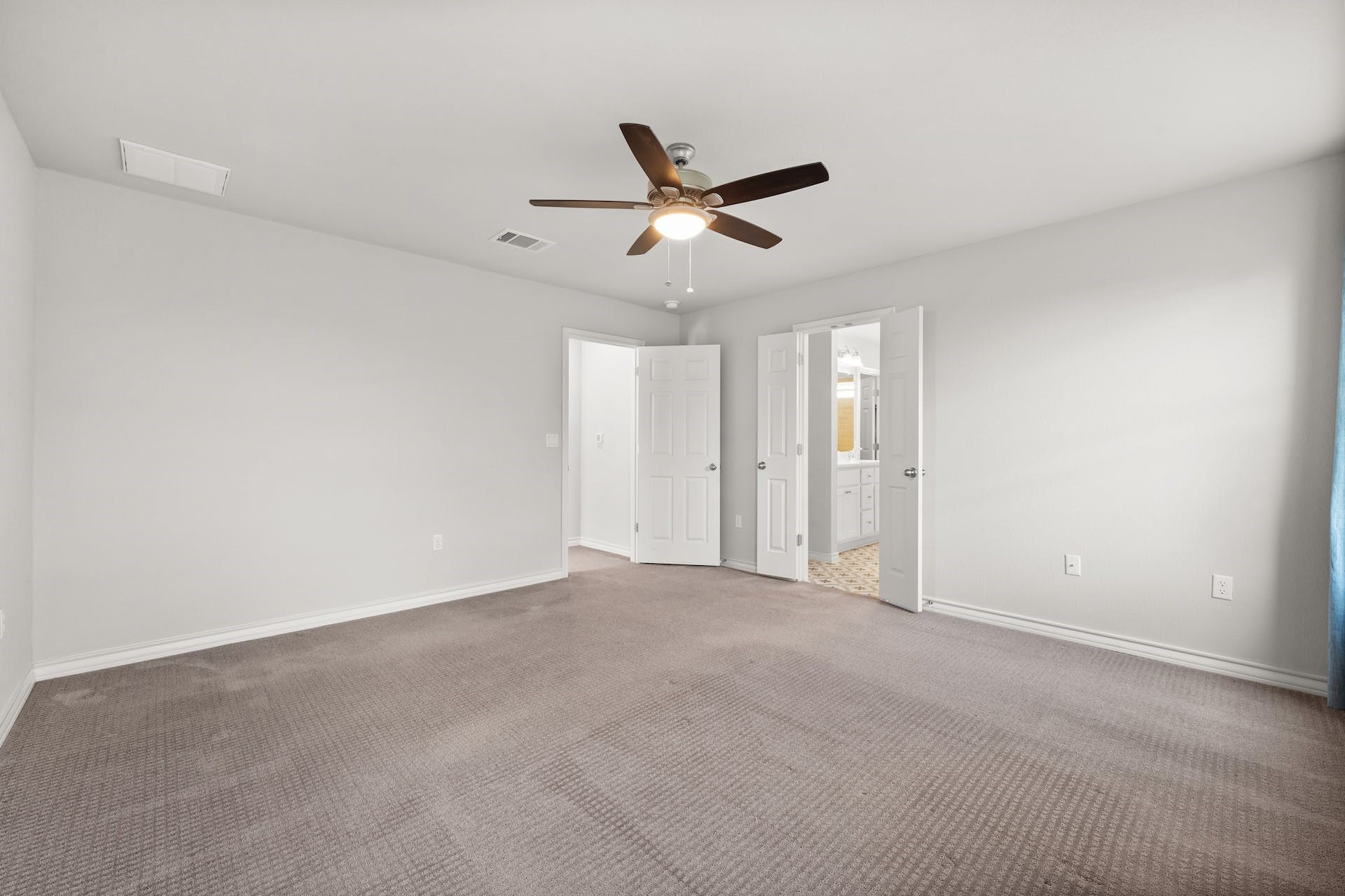 5107 Lemon Tree Path, Unit 127 Austin, TX 78723 - Photo 21 of 40 a view of an empty room