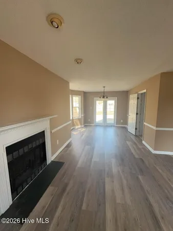 $1,500 | 105 Palamino Court, Jacksonville, NC 28546