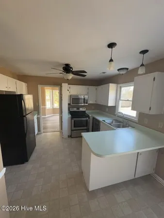 $1,500 | 105 Palamino Court, Jacksonville, NC 28546