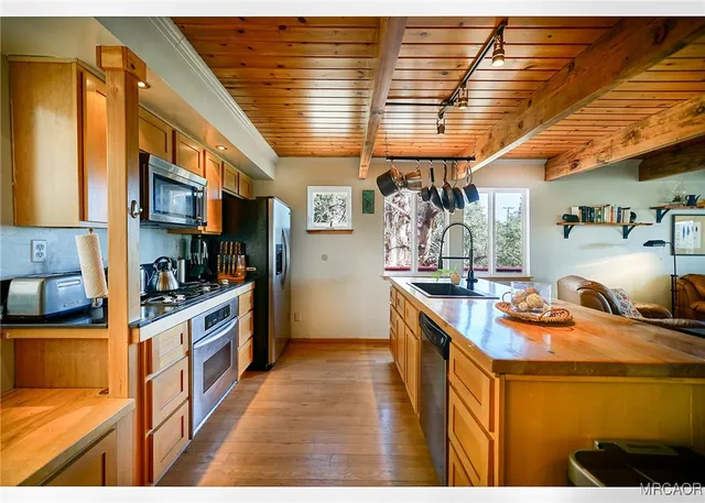 $358,000 | 33469 Music Camp Road, Running Springs, CA 92382