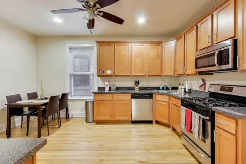 $829,000 | 3513 North Western Avenue, Chicago, IL 60618
