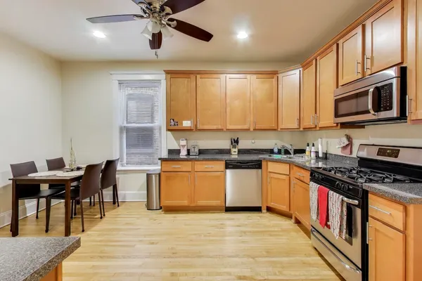 $829,000 | 3513 North Western Avenue, Chicago, IL 60618