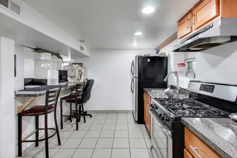 $829,000 | 3513 North Western Avenue, Chicago, IL 60618