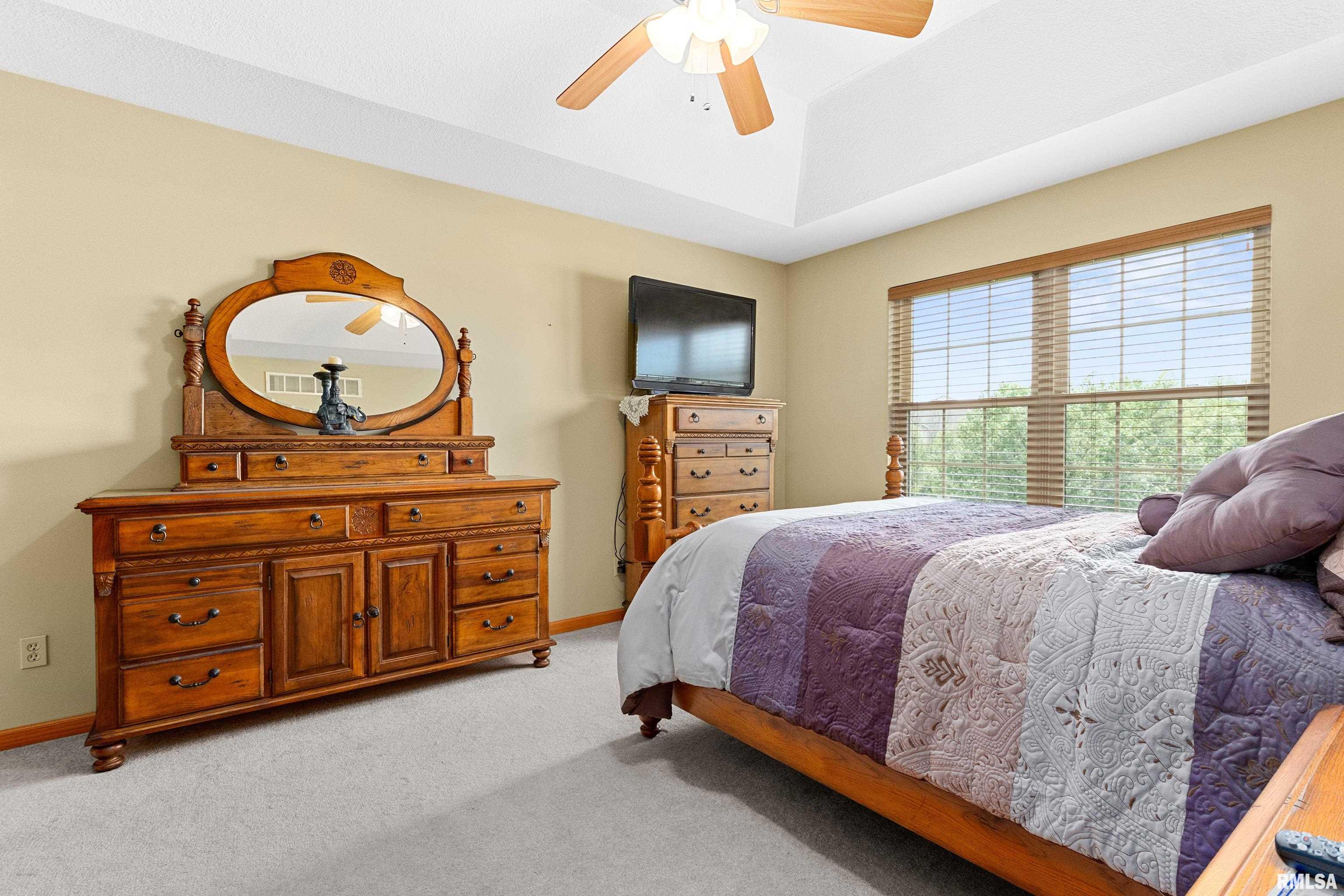 1834 Kingsbury Road Washington, IL 61571 - Photo 27 of 43 Gallery Image 27