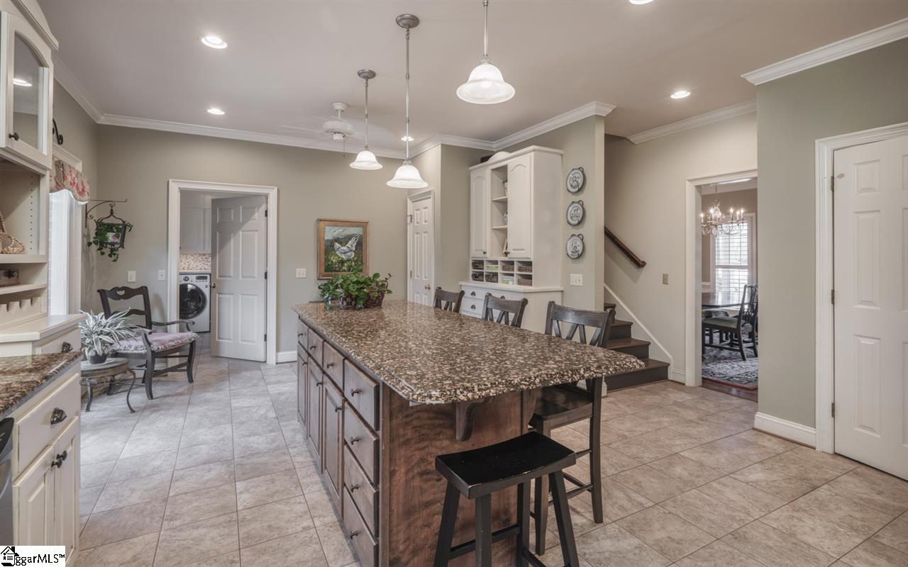 7 Ruffian Way Greenville, SC 29615 - Photo 12 of 36 Gallery Image 12