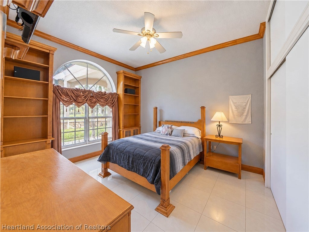 14630 Luray Road Southwest Ranches, FL 33330 - Photo 26 of 44 Gallery Image 26