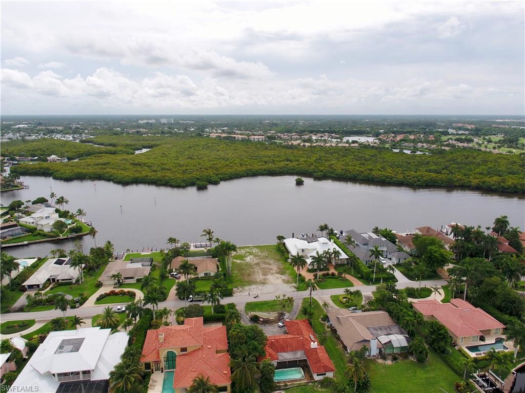 2495 Tarpon Road Naples, FL 34102 - Photo 14 of 24 Gallery Image 14