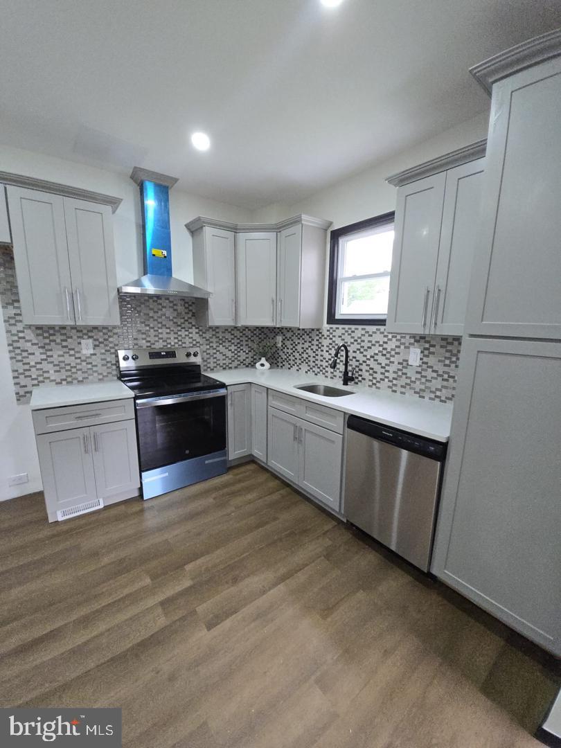 27 Mull Reading, PA 19608 - Photo 8 of 19